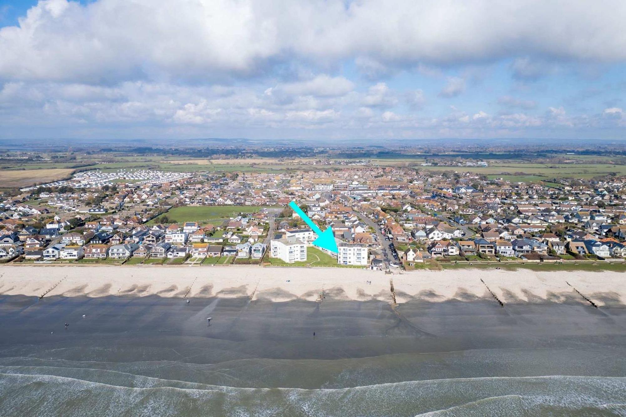 High-End Beachfront Getaway Sea View King Bed East Wittering Kültér fotó