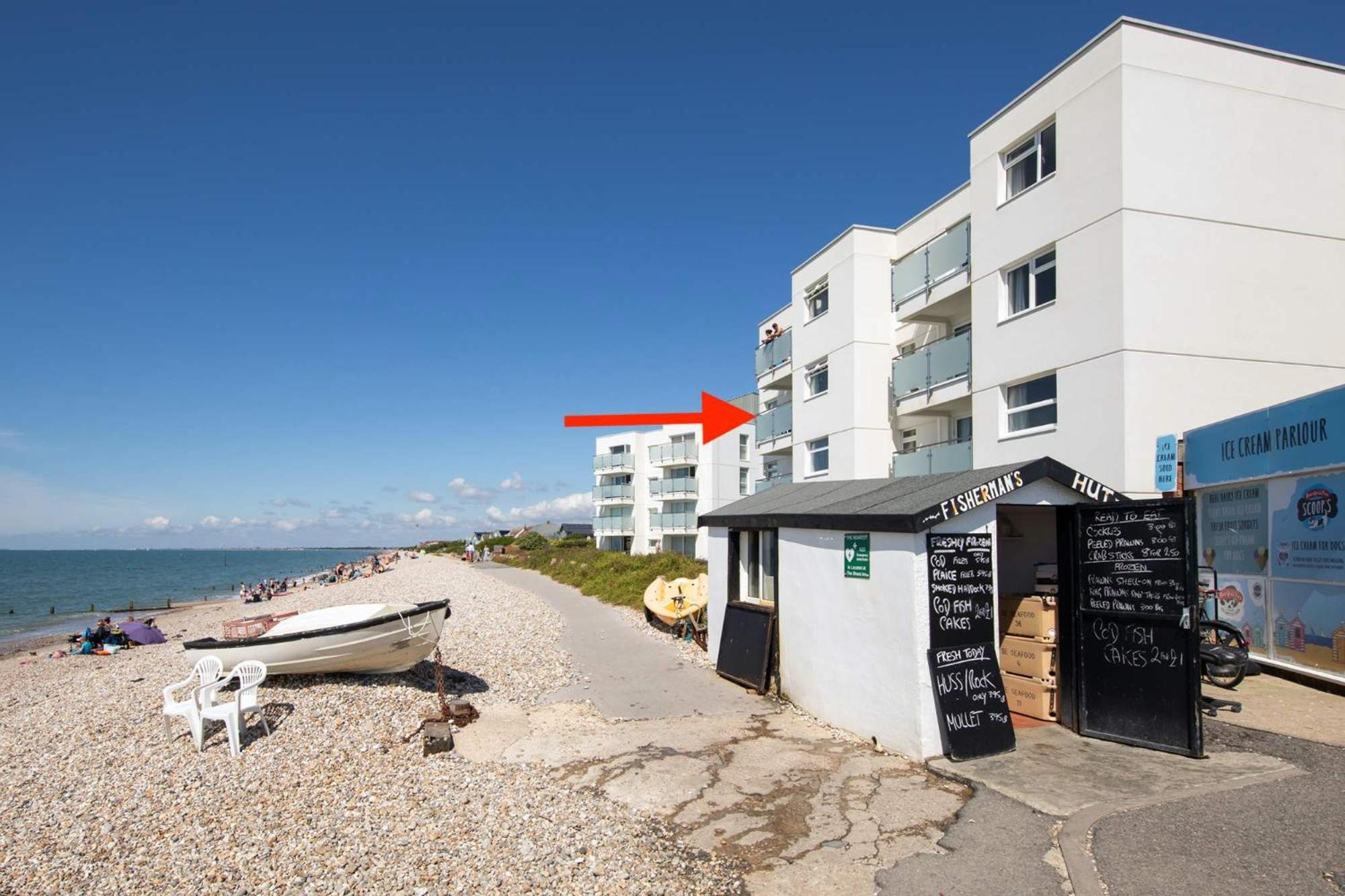 High-End Beachfront Getaway Sea View King Bed East Wittering Kültér fotó