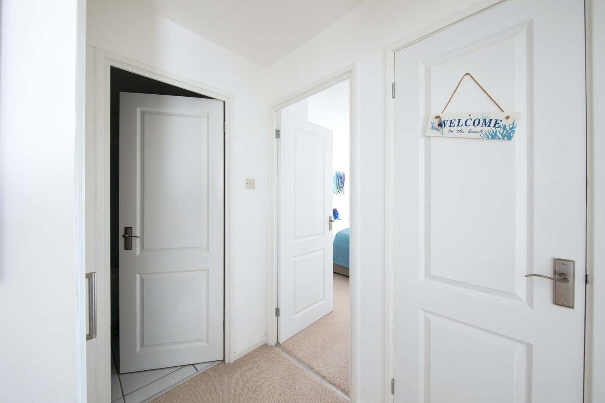 High-End Beachfront Getaway Sea View King Bed East Wittering Kültér fotó
